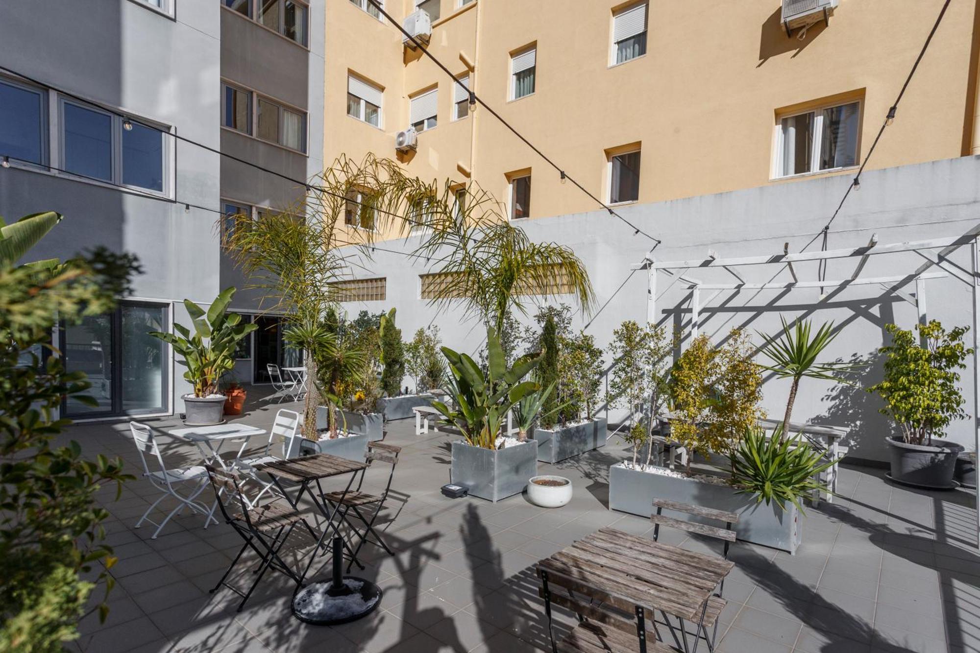 Neegroni Balcony In Lisbon - By Misha'S Place 1A Lisboa Exterior foto